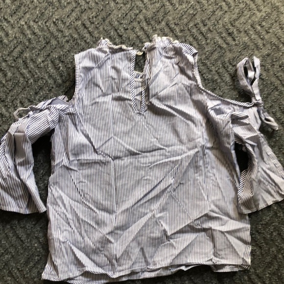 Belle Sky Blue and White Striped Blouse - Picture 6 of 9